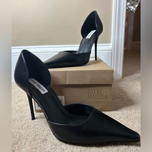 Steve Madden Black Devon Pumps Size 9 New In Box